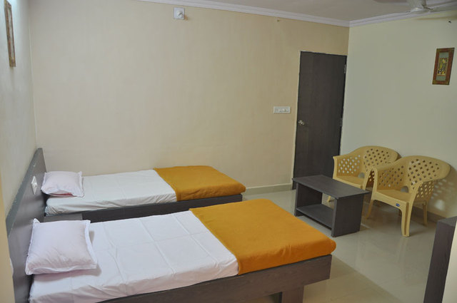 Hotel Anand Inn